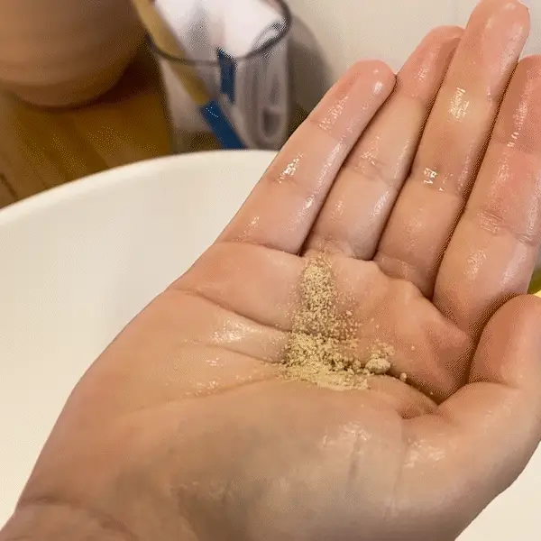 Gentle Exfoliating Micro Powder 75g - Image 2